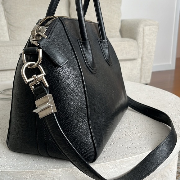 Givenchy Antigona Small Black - Picture 5 of 10
